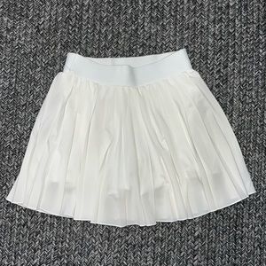 White tennis skirt